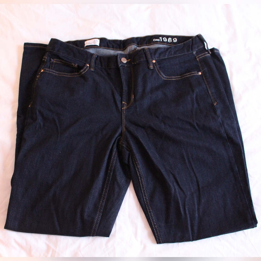 Gap 1969 Real Straight jeans
